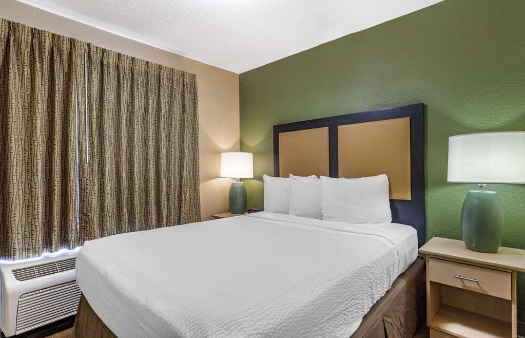 Extended Stay America Suites - San Antonio - Colonnade - Medical Стая снимка