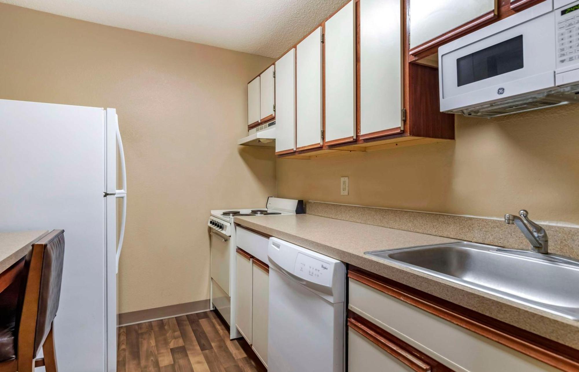Extended Stay America Suites - San Antonio - Colonnade - Medical Екстериор снимка