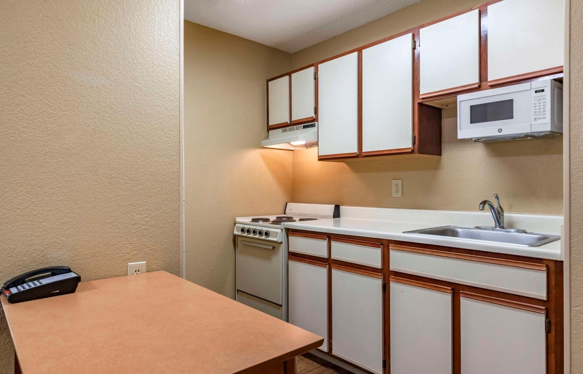 Extended Stay America Suites - San Antonio - Colonnade - Medical Екстериор снимка