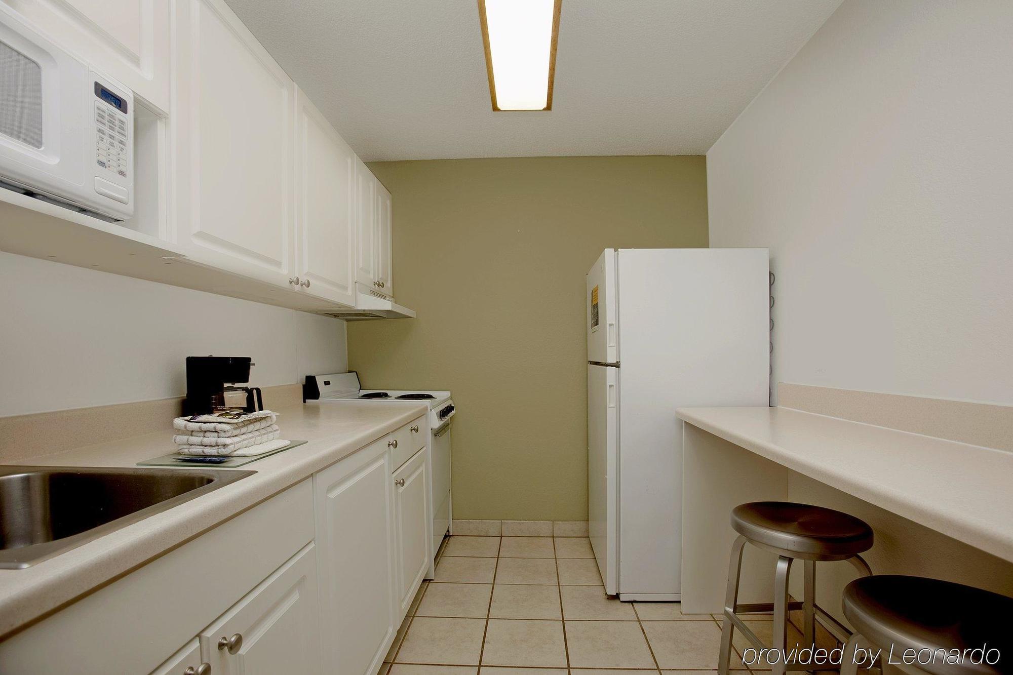 Extended Stay America Suites - San Antonio - Colonnade - Medical Екстериор снимка